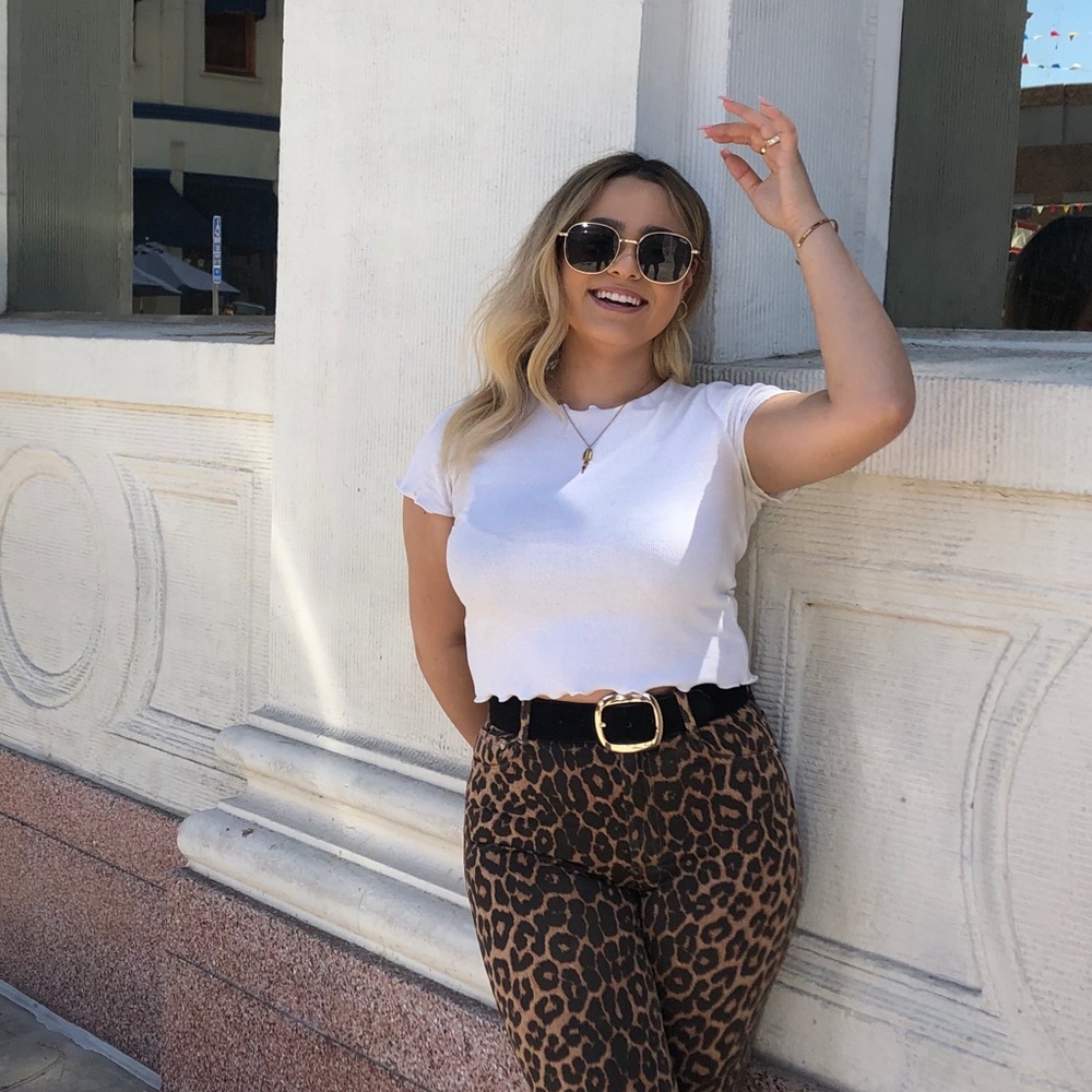 GET TO KNOW ME 💛✨🤍